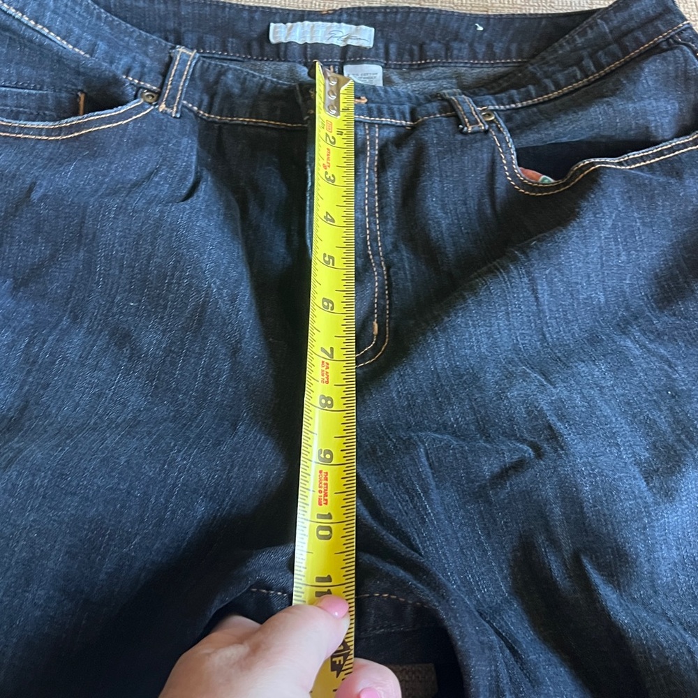 Chico’s Platinum Blue Jeans 2.5 - Picture 5 of 8